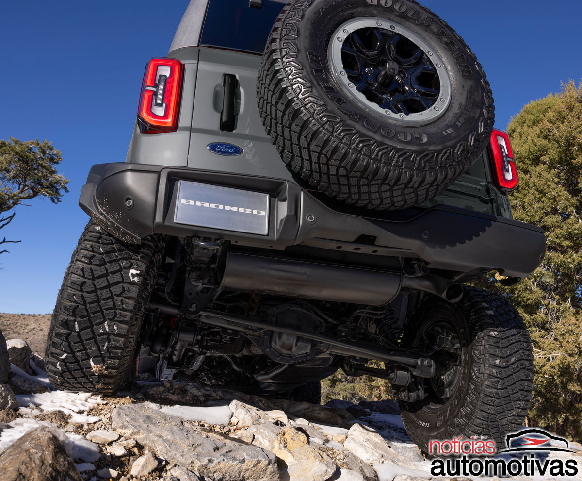ford bronco badlands 2