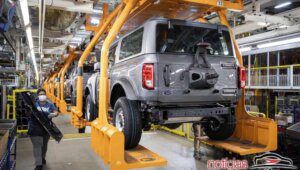 Ford Bronco finalmente começa a ser produzido nos EUA 