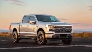 ford f 150 lightning fighter country edition 1