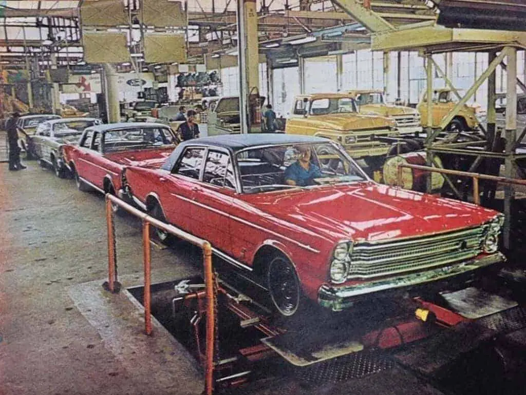 Ford Galaxie: história, anos, estilo, motores, espaço e detalhes 