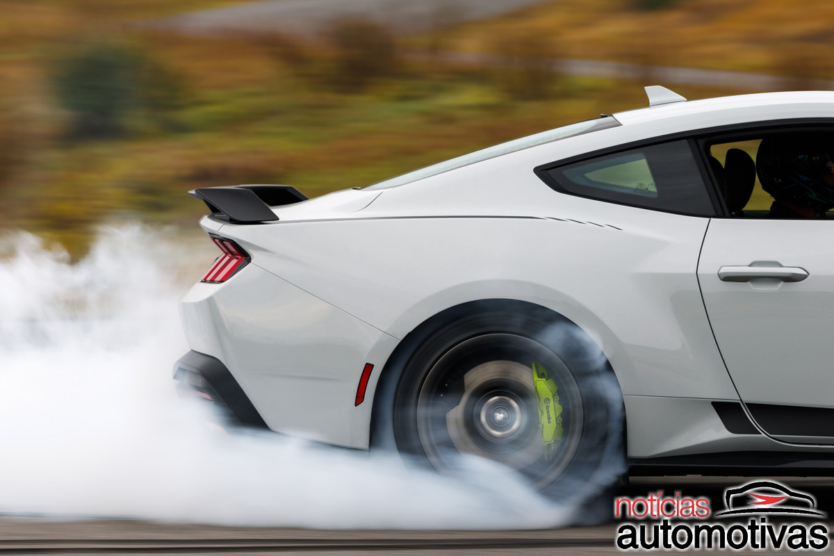 ford mustang rtr package 6