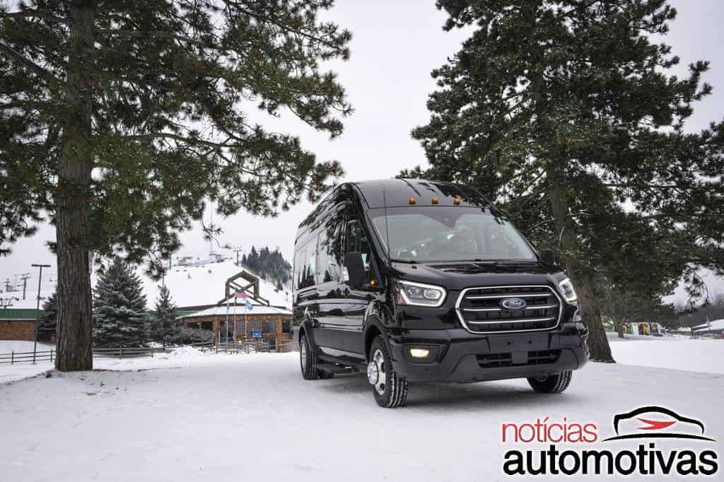 Ford Transit começa a ser produzida no Uruguai e volta em breve 