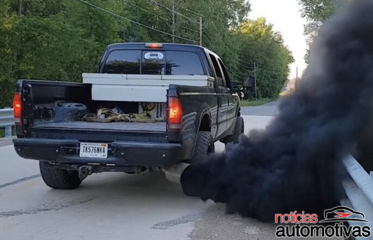 fumaca preta rolling coal (2) fumaca preta rolling coal (2)