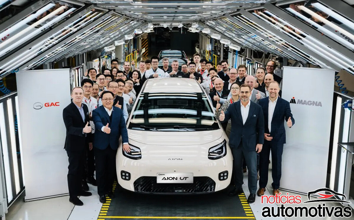 Em breve no mercado brasileiro, GAC Aion UT tem produção iniciada na Europa; hatch elétrico parte da Áustria para o continente inteiro