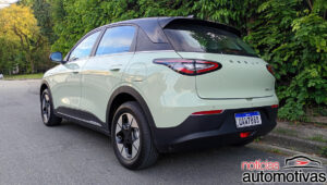 geely ex2 avaliação na (15)