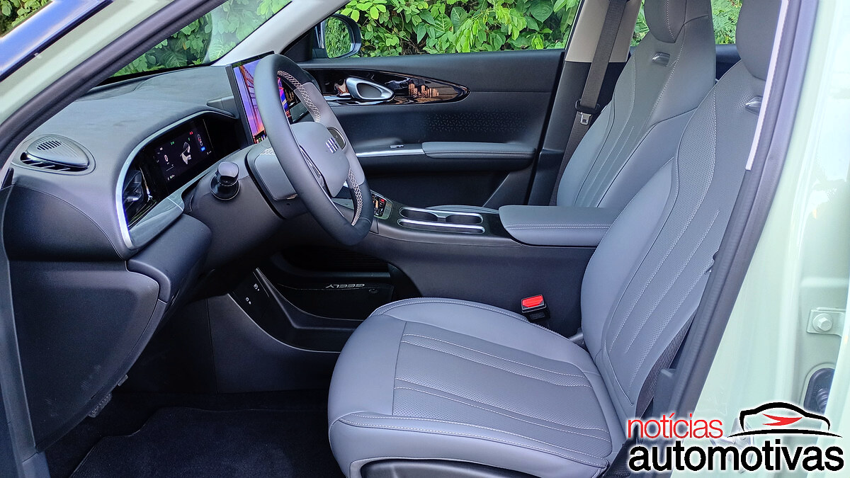 geely ex2 avaliação na (17)