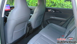 geely ex2 avaliação na (22)