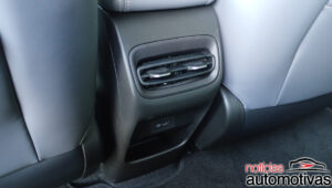 geely ex2 avaliação na (27)