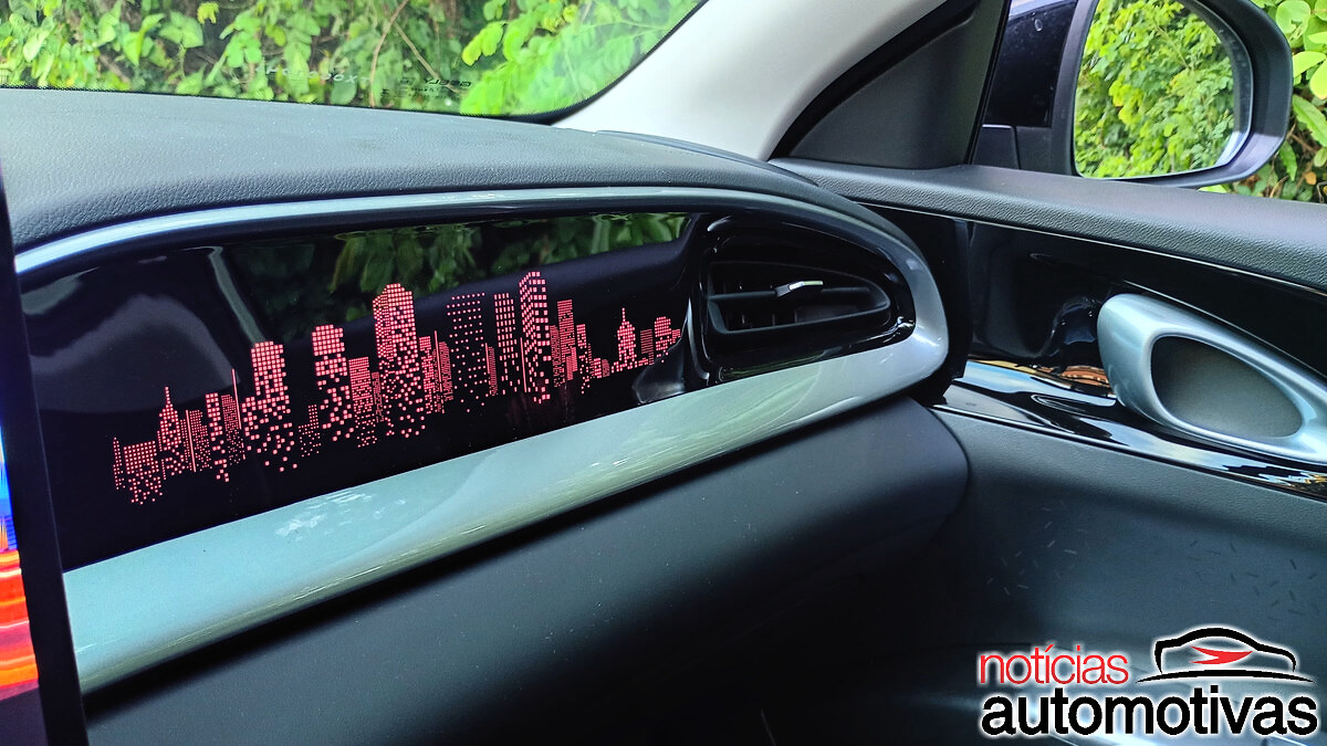 geely ex2 avaliação na (31)