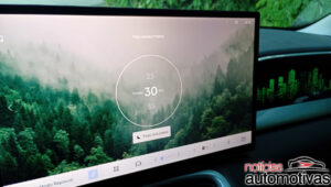 geely ex2 avaliação na (39)