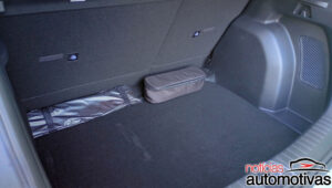 geely ex2 avaliação na (42)