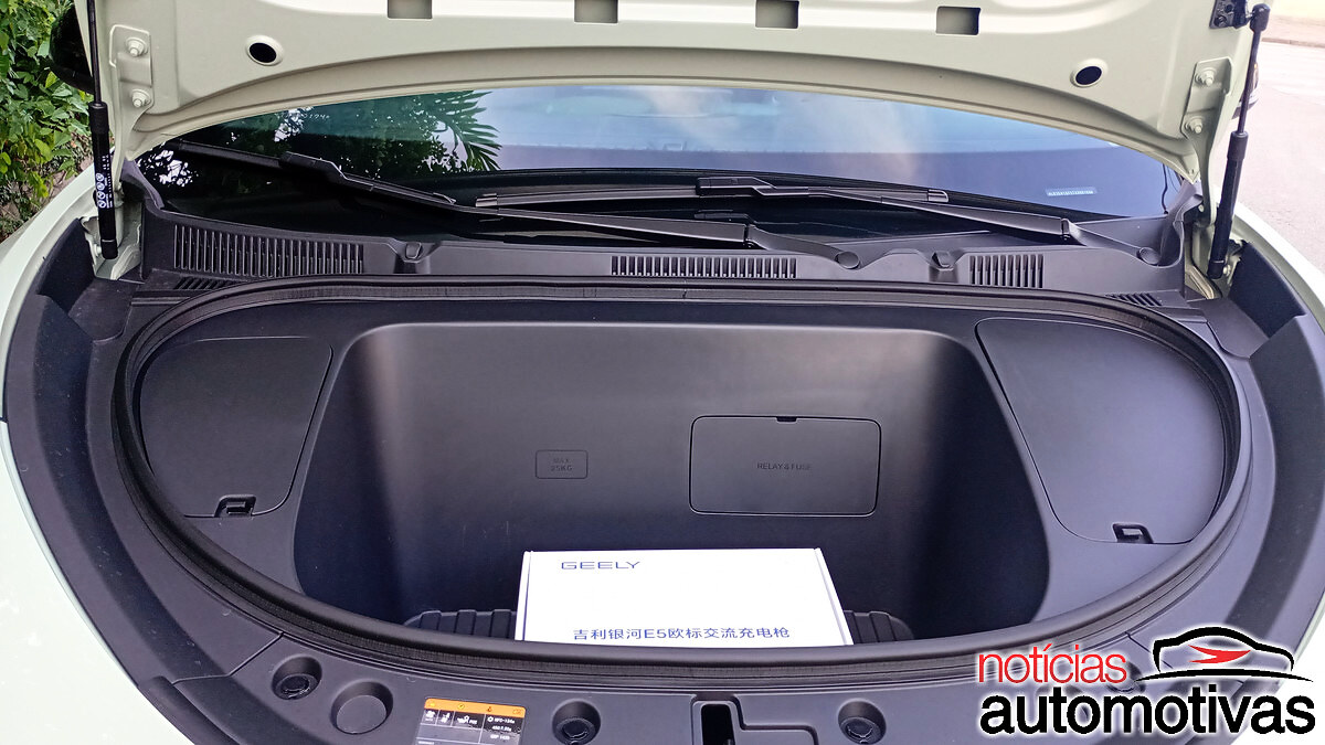 geely ex2 avaliação na (44)