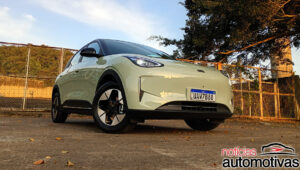 geely ex2 avaliação na (48)