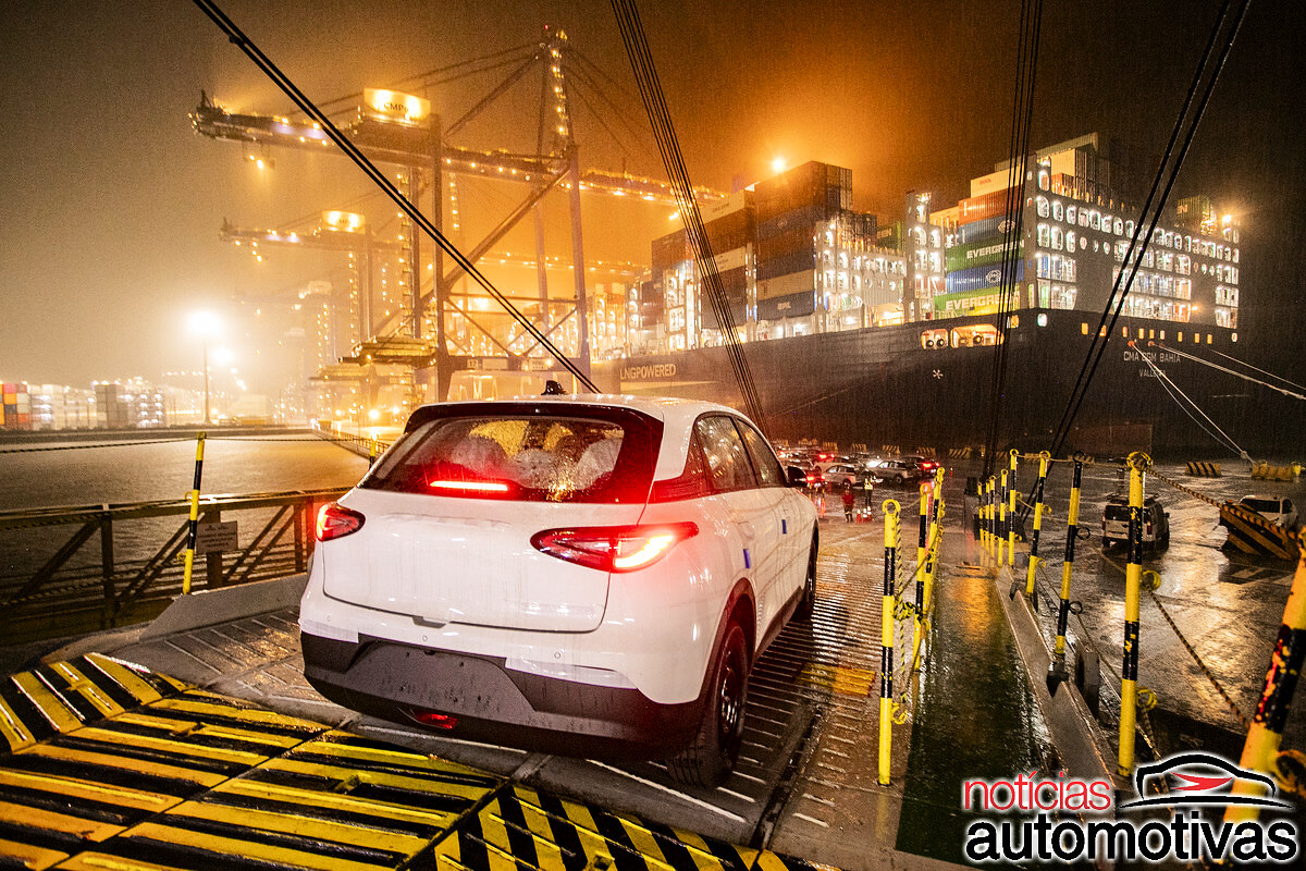 geely ex2 paranagua 2