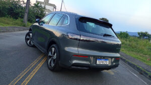 geely ex5 avaliação na (2)