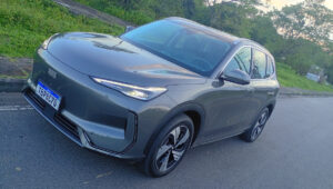 geely ex5 avaliação na (32)