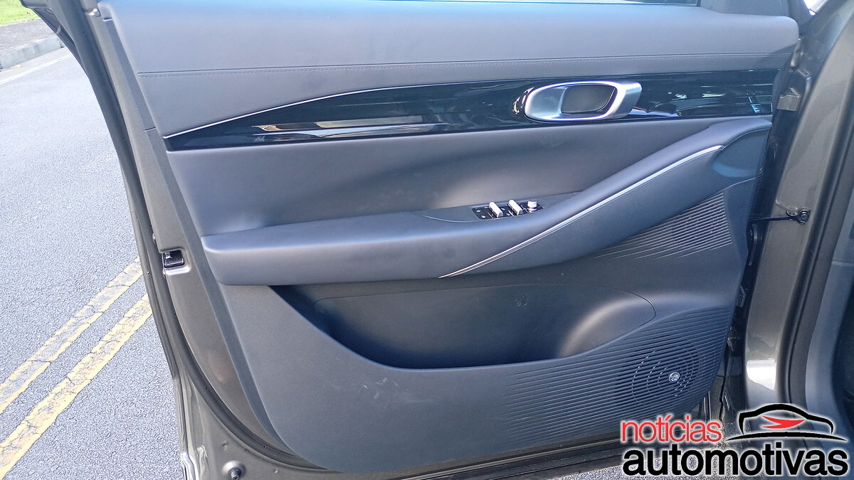 geely ex5 avaliação na (4)