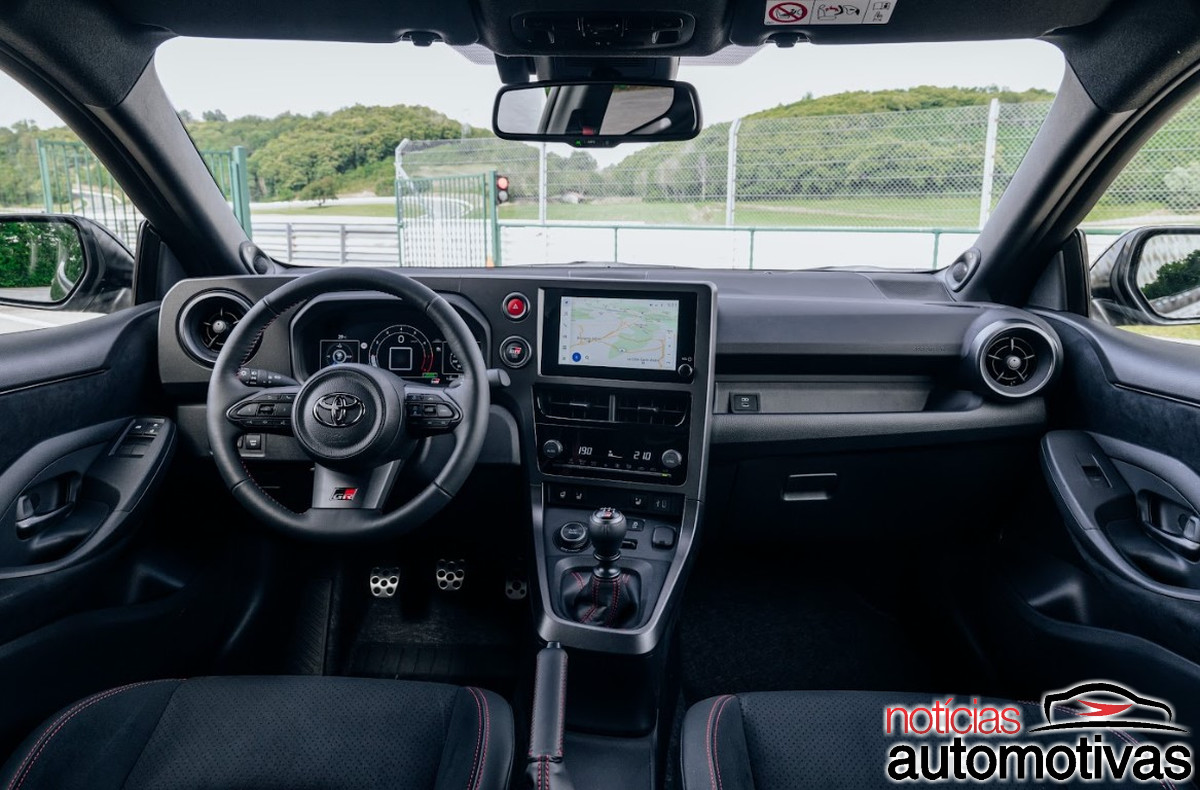 gr yaris brasil 4