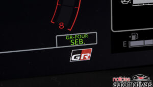 gr yaris sébastien ogier 9x world champion edition 8