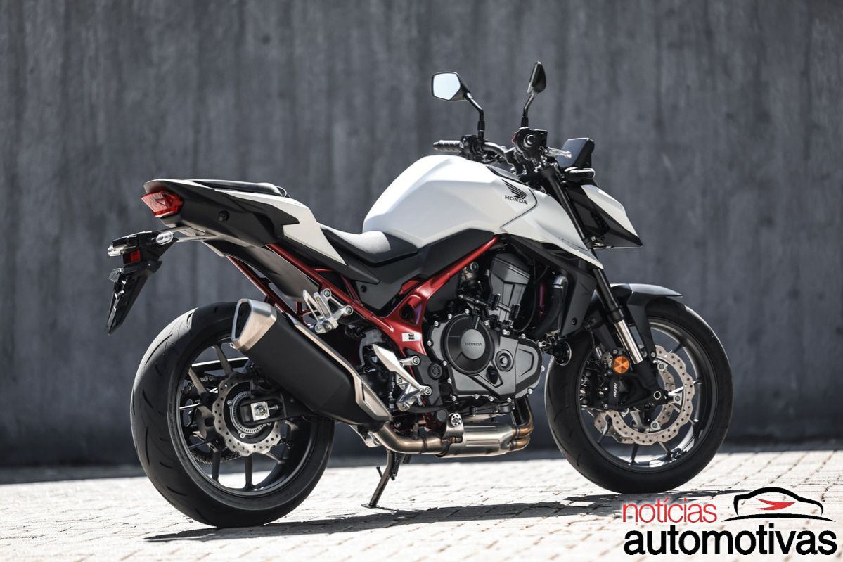 honda cb 750 hornet 2