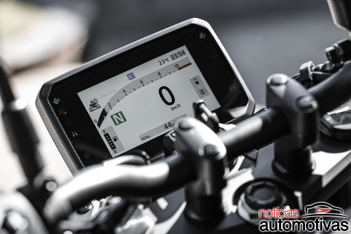 honda cb 750 hornet 5