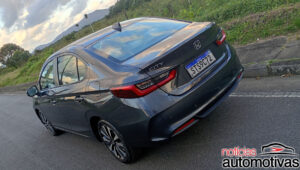 honda city sedan touring avaliação na (9)