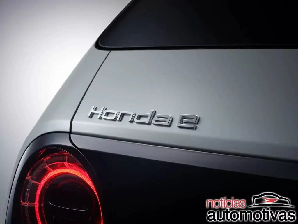 Honda E surge como realidade elétrica urbana para Europa 