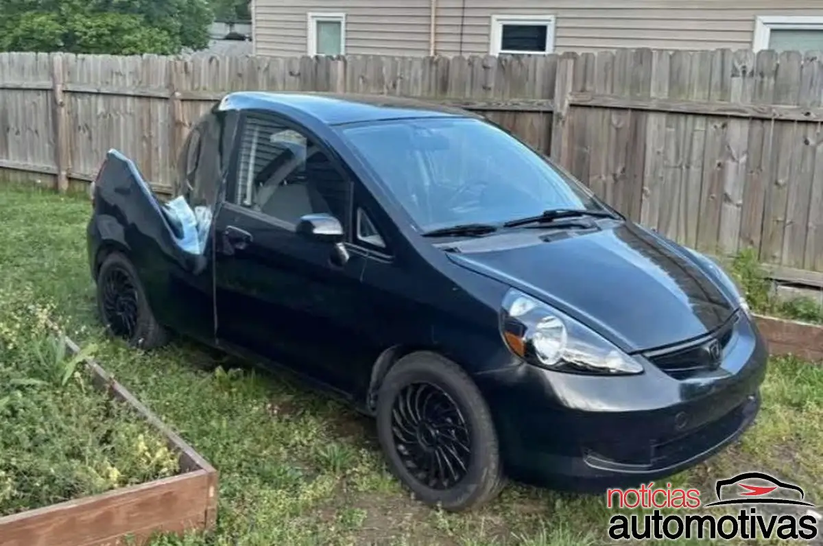 honda fit batmobile (2) honda fit batmobile (2)