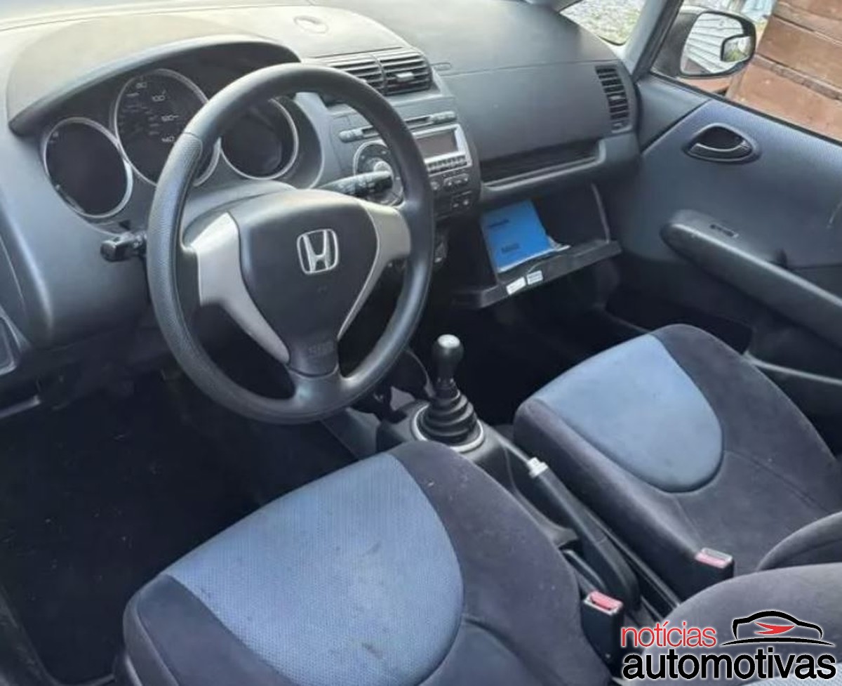 honda fit batmobile (3) honda fit batmobile (3)