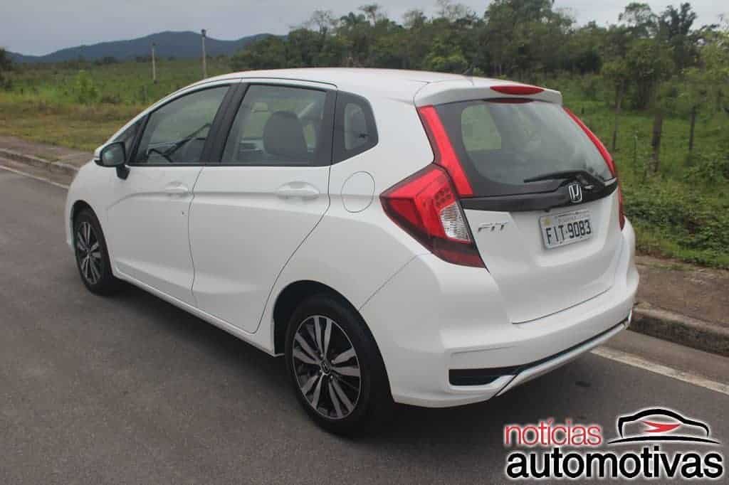 Honda Fit DX: detalhes, equipamentos, motor e desempenho 