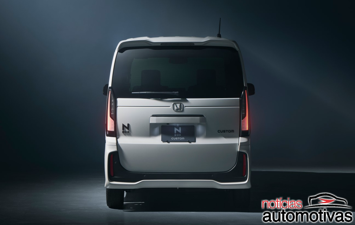 honda nbox custom black 2