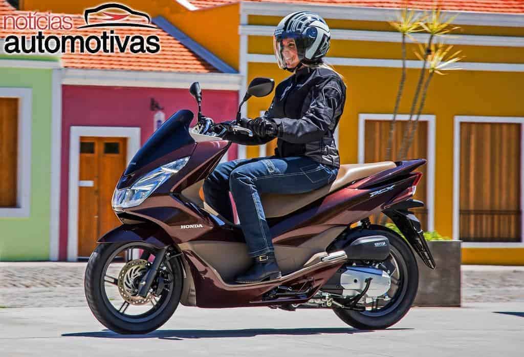 Honda PCX scooter: versões, anos, preços, motor - Notícias Automotivas