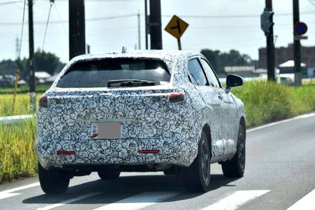 Próximo Honda HR-V é flagrado em estrada no Japão 