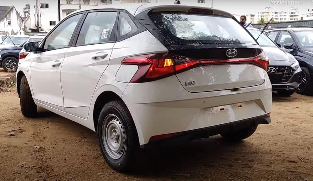 VÍDEO: Como é o Hyundai i20 "pé-de-boi" na Índia 