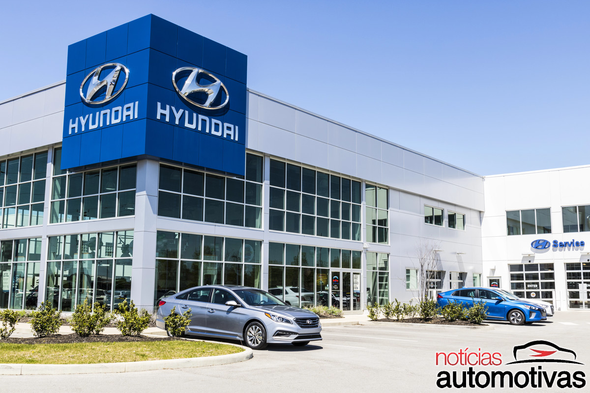 hyundai logo (4) hyundai logo (4)