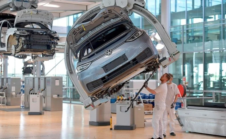 Alemanha: VW deve encerrar produção do ID.3 em Dresden
