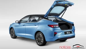 JAC E-J7: finalmente chegou o fastback elétrico por R$ 259.900 