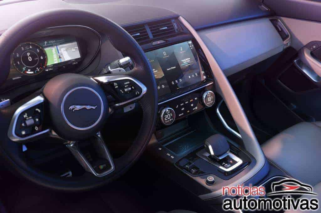 Jaguar E-Pace ganha visual atualizado e versão híbrida plug-in 