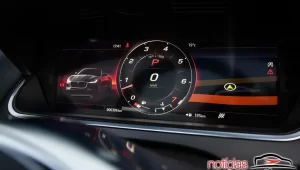 Jaguar F-Type: versões, equipamentos, motores, detalhes 