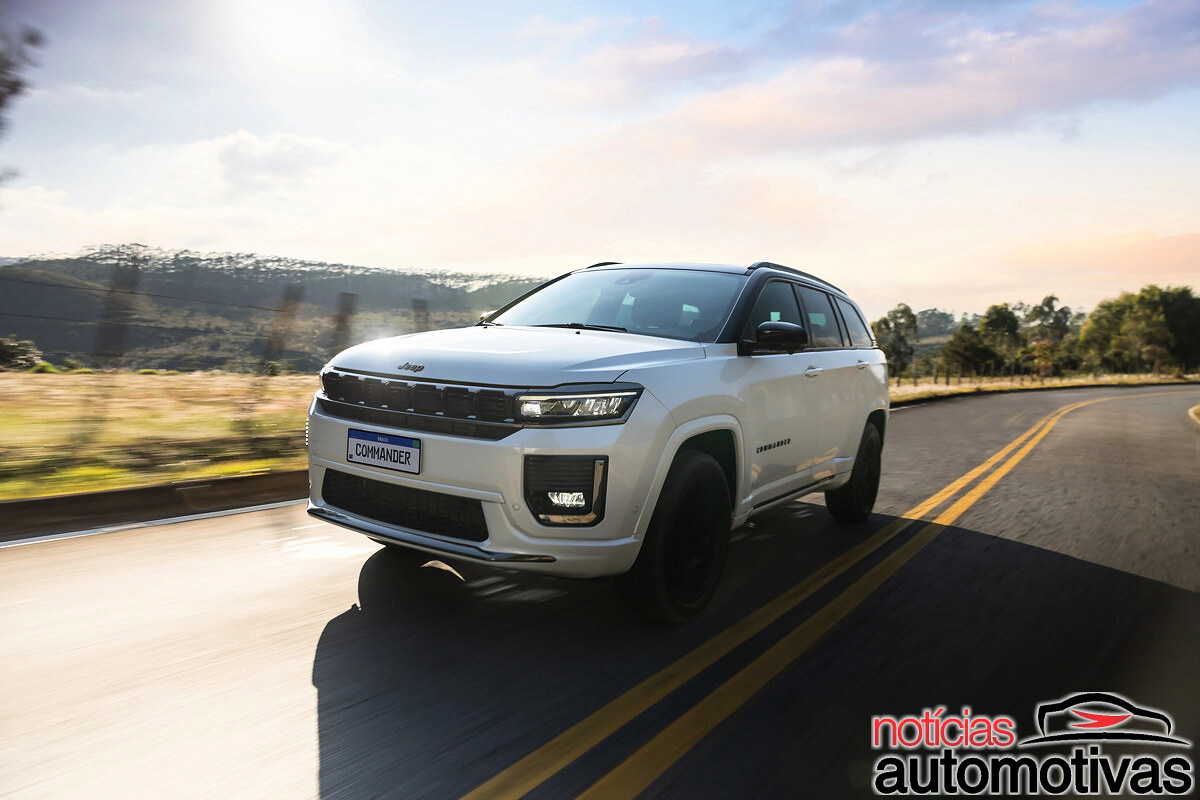 jeep commander blackhawk 2027 (1) jeep commander blackhawk 2027 (1)