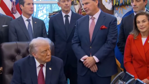 jim farley ford e trump