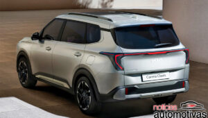 kia carens clavis 4