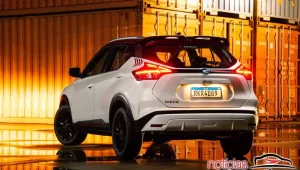 kicks-xplay-2-300x170 Nissan Kicks XPlay foca na arte digital por R$ 122.990