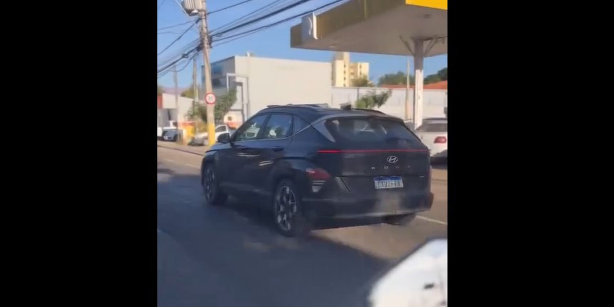 Novo Hyundai Kona é flagrado em testes no Brasil