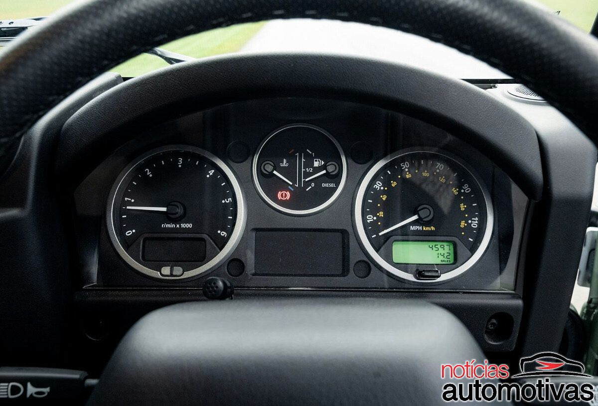 land rover defender 90 heritage 2016 (4)