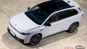 leapmotor c10 reev 1