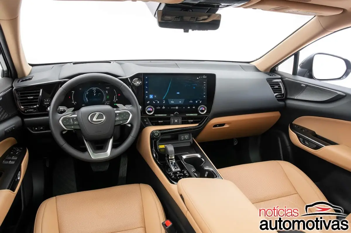 lexus nx 450h+ 4