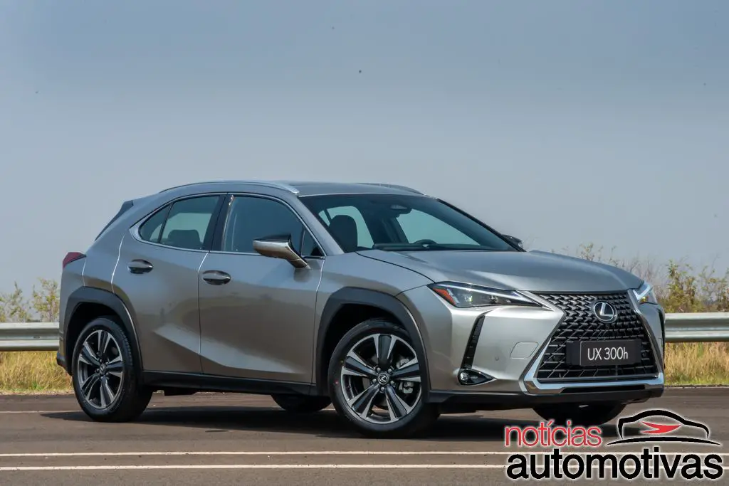 lexus ux300h 2025 1