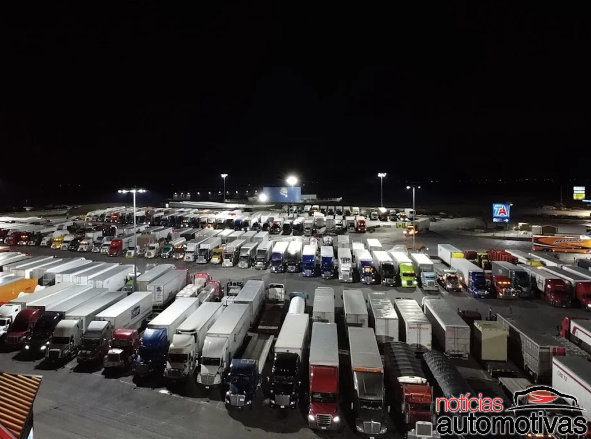 maior posto de parada de caminhoes do mundo (3)