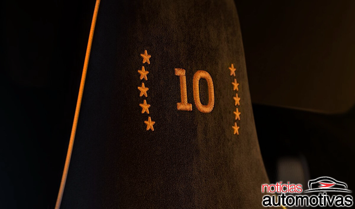 mclaren artura spider mcl39 5